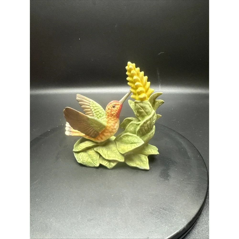 Allen's‎ Hummingbird w/ Aphelandra Porcelain Figurine Bronson Collectibles 1996